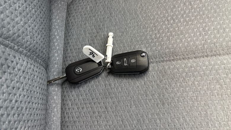 Vauxhall Corsa 1.2 Design 5dr Petrol Hatchback